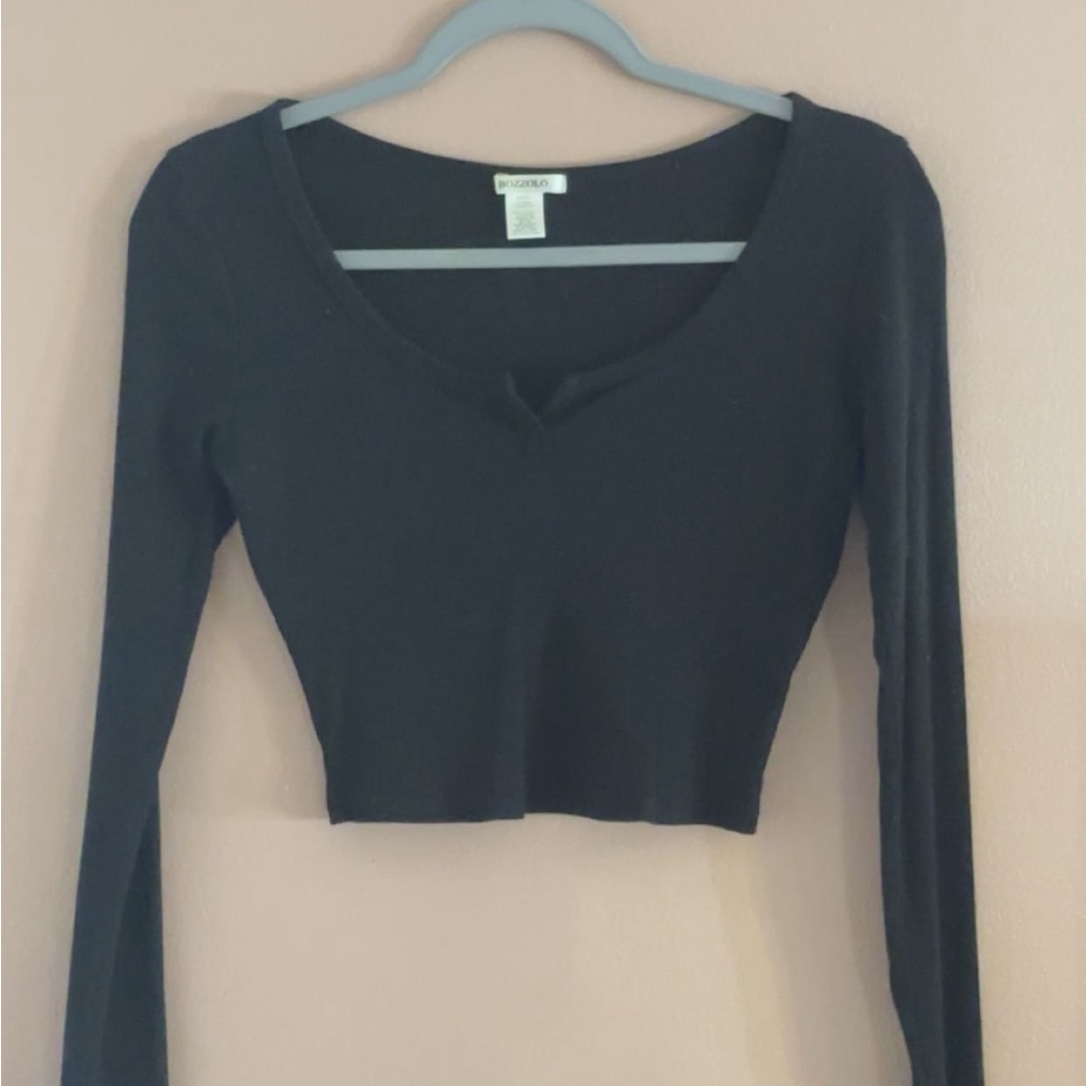 Bozzolo Black Long Sleeve Fitted Crop Bodysuit